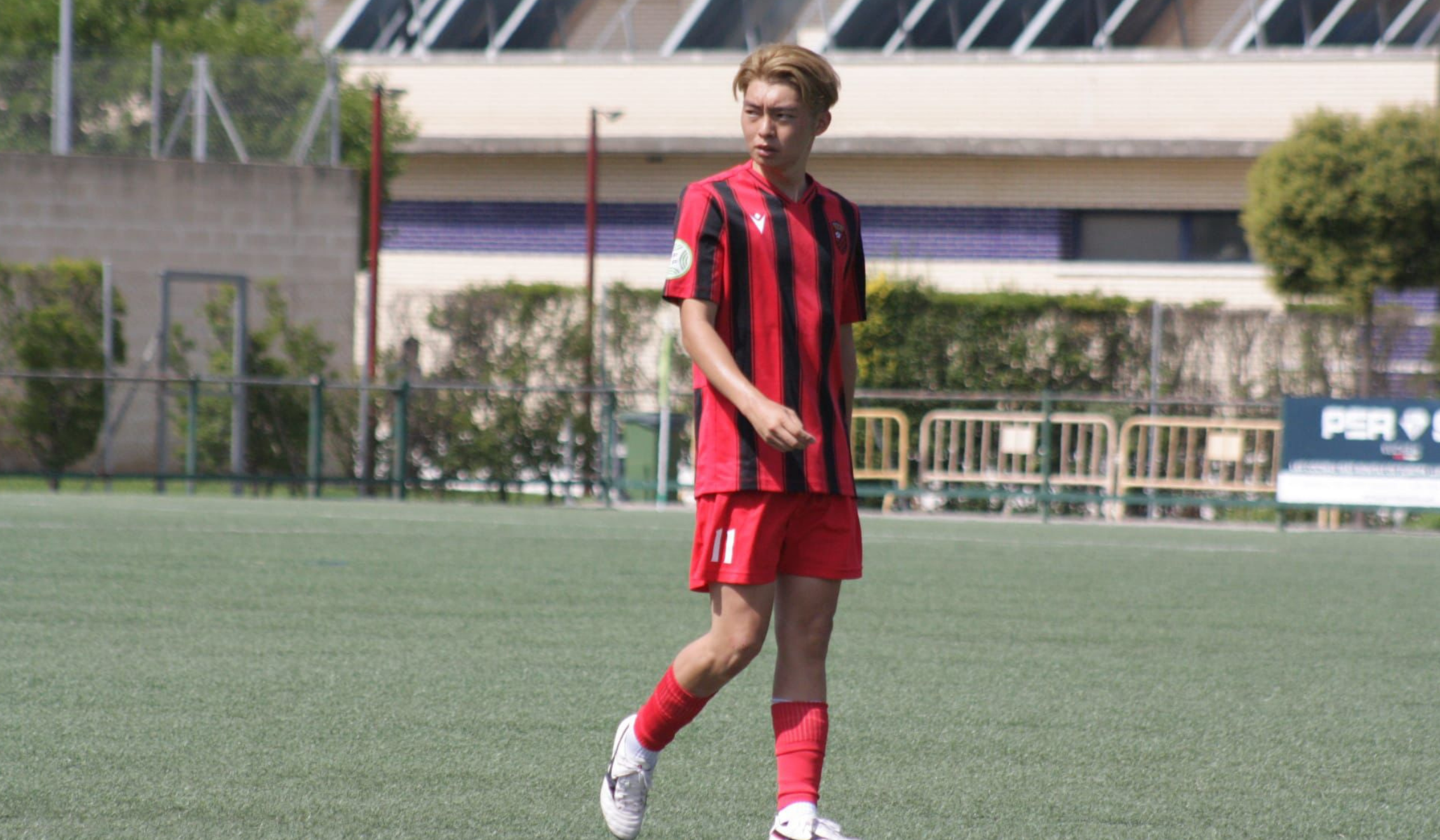 【2025/26シーズン】松原選手（21歳）がスペイン6部・CD Lagunaと契約更新